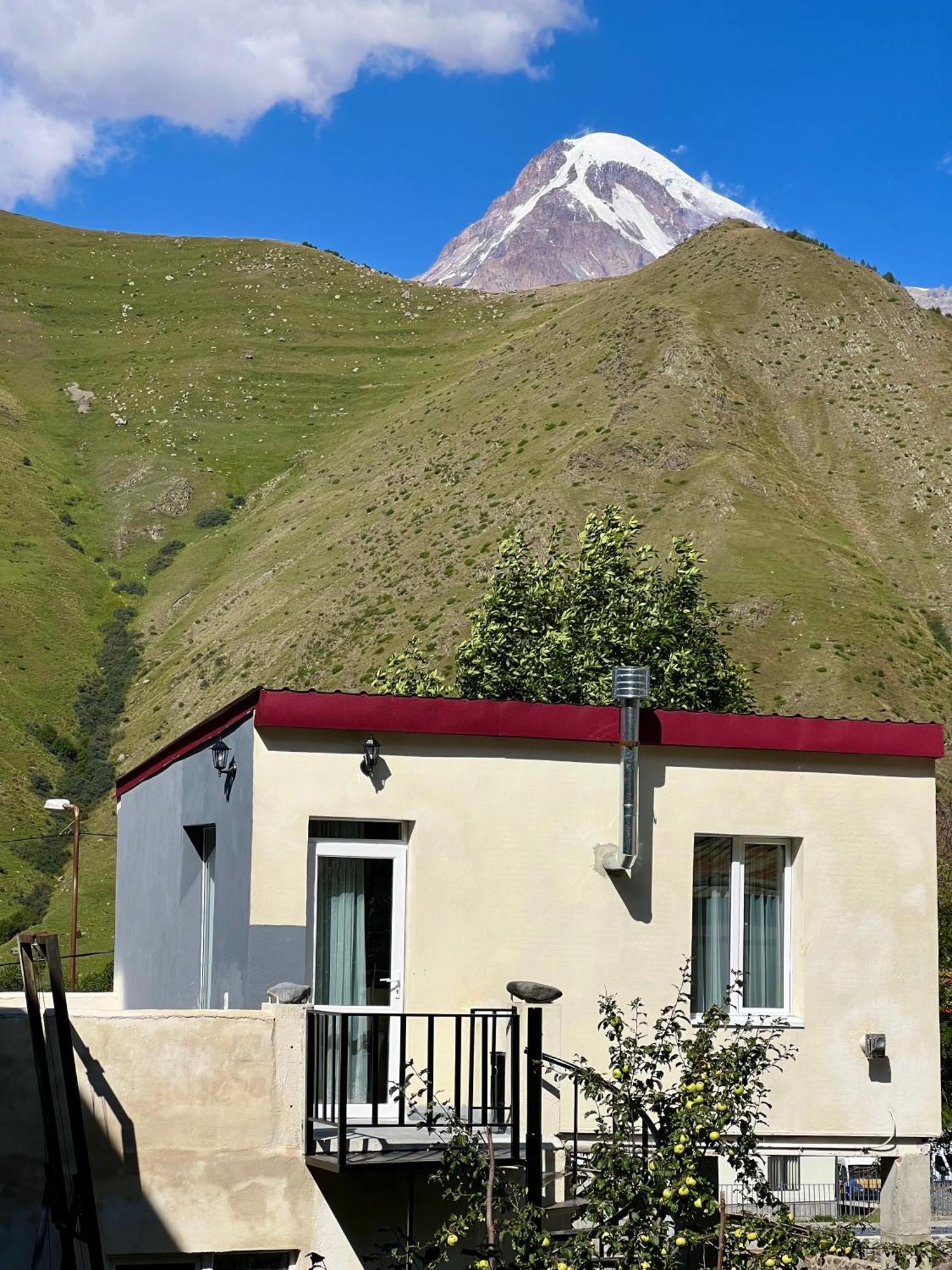Kazbegi Green Yard Esterno foto