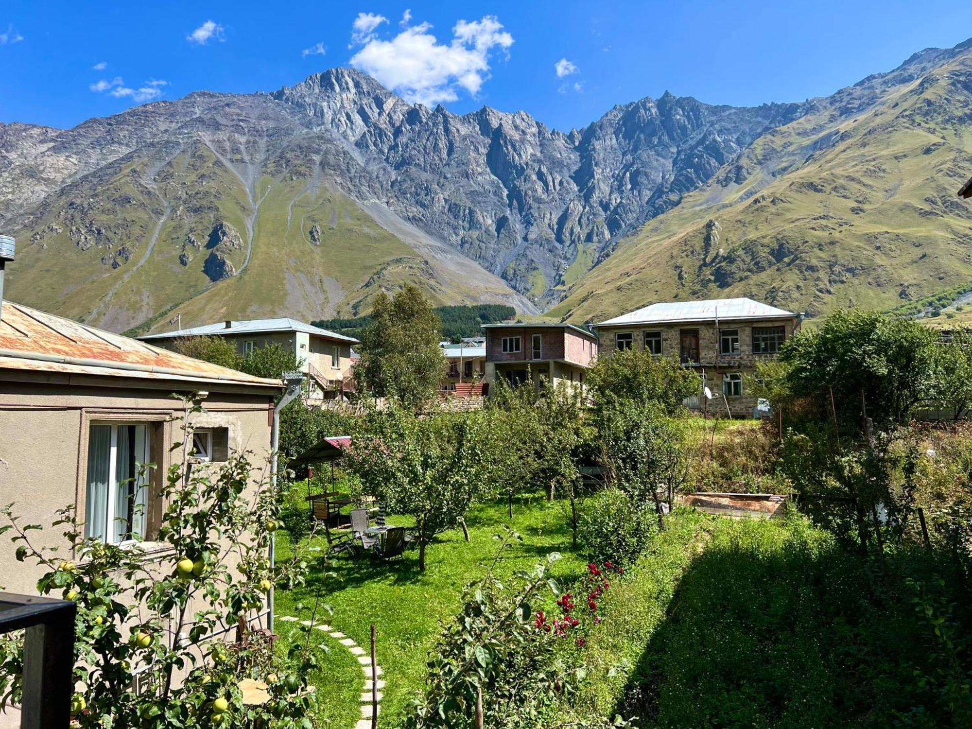 Kazbegi Green Yard Esterno foto